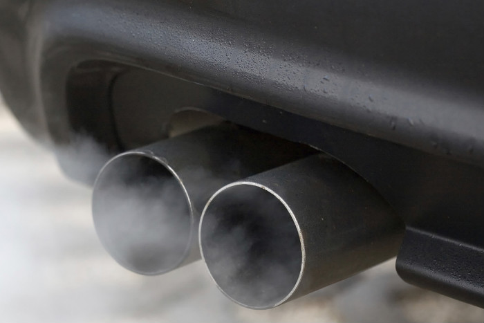 Report Links Diesel Fume Exposure to Cancer