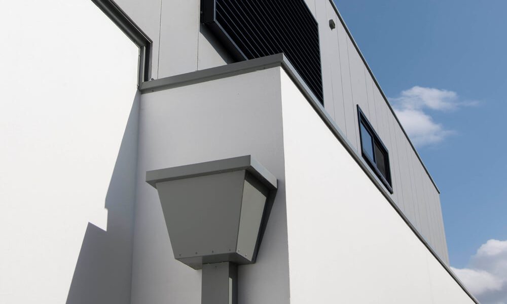 https://sourceable.net/james-hardie-lifts-fy-profit-view/