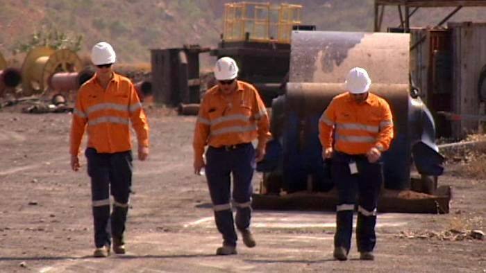 https://sourceable.net/qld-border-to-be-closed-to-fifo-workers/