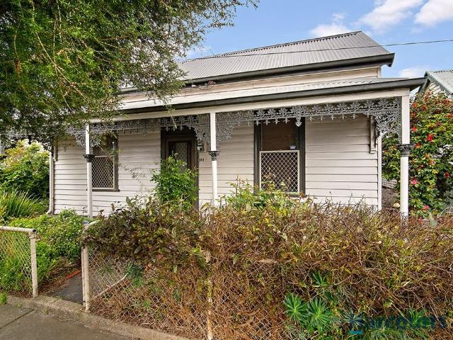 https://sourceable.net/australias-ageing-housing-stock-hits-its-use-by-date-and-misses-net-zero-by-a-mile/