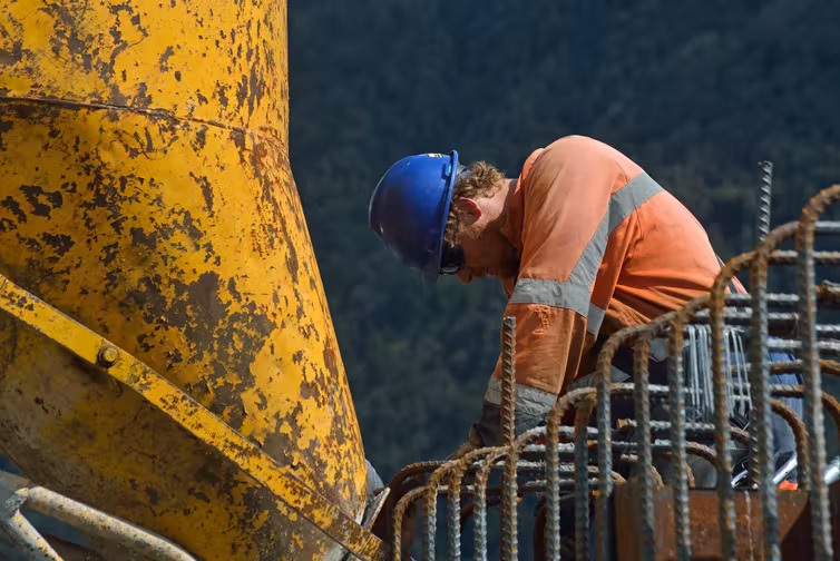 https://sourceable.net/shortages-price-increases-delays-and-company-collapses-why-nz-needs-a-more-resilient-construction-industry/