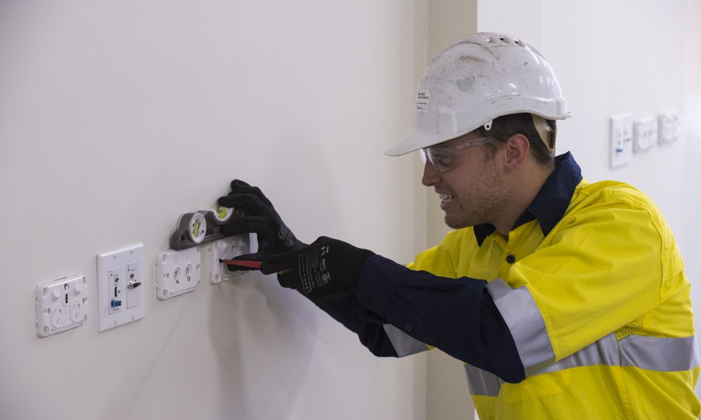 https://sourceable.net/australias-electrical-apprenticeship-system-is-failing/