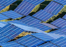 https://sourceable.net/sun-derperfoming-why-a-new-wave-of-solar-panels-may-lose-their-spark-too-soon/