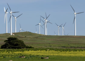 https://sourceable.net/australias-large-solar-and-wind-investment-slumps/