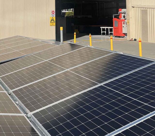 Australia Pumps $1 Billion into Solar Power Manufacturing