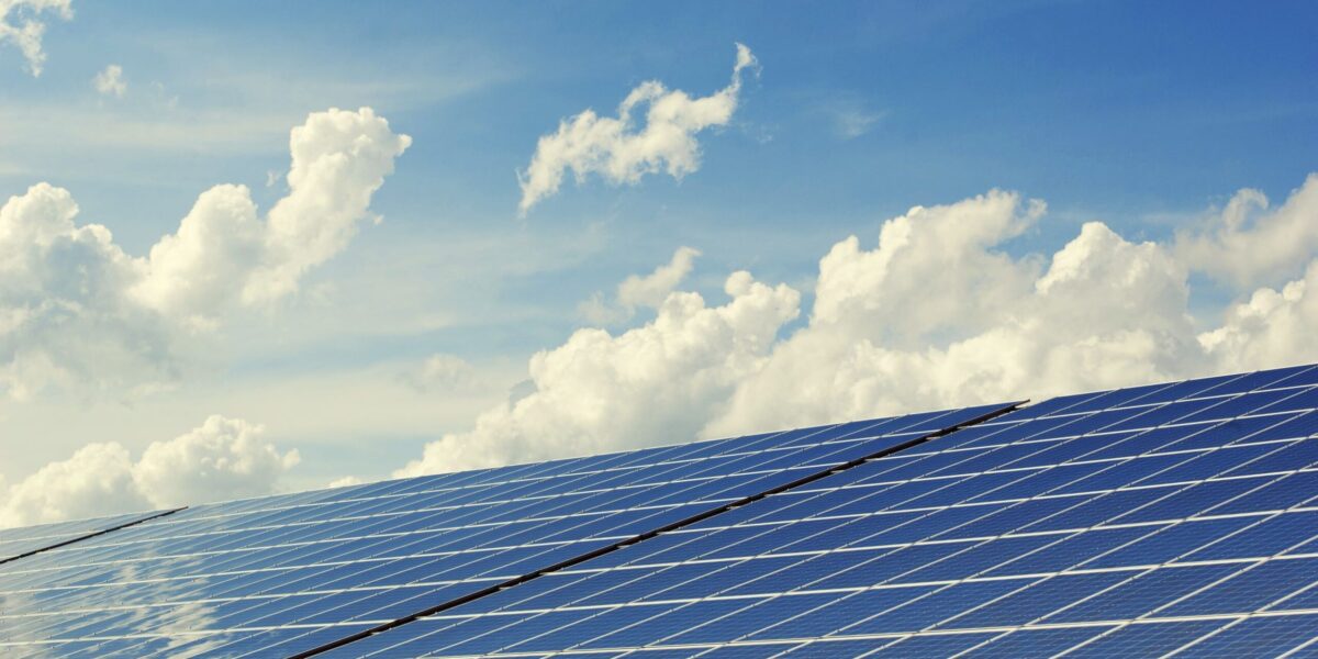 https://sourceable.net/australia-ramps-up-renewable-energy-investment/