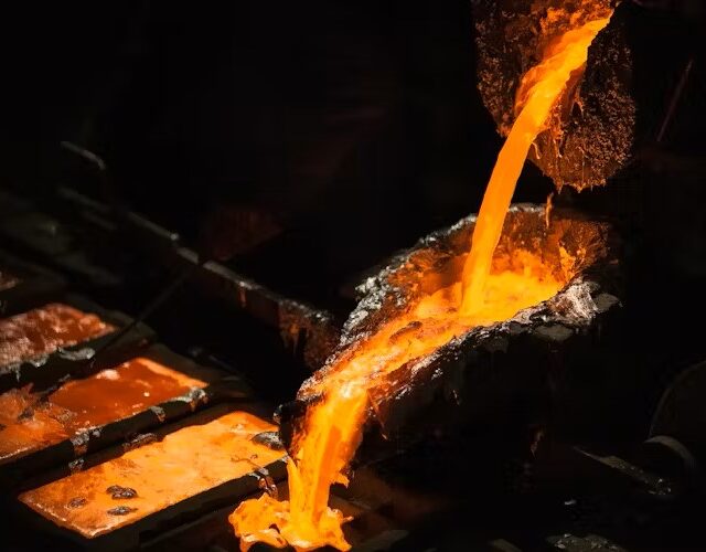 Making aluminium uses 10% of Australia’s electricity. Will tax incentives help smelters go green?