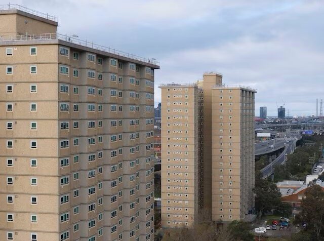 Victoria should consider retrofit on public housing tower program