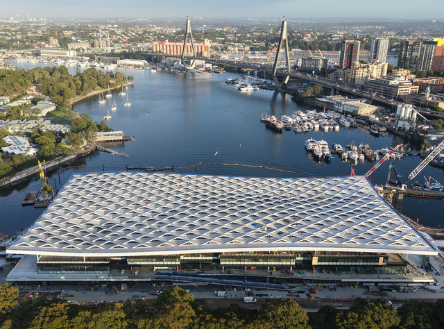 Floating roof now complete on iconic Sydney Fish Market