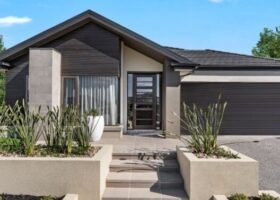 https://sourceable.net/australian-property-market-trends-how-energy-efficiency-affects-home-value/