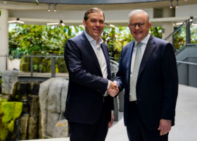 https://sourceable.net/amazon-pumps-20-billion-into-australias-data-infrastructure/