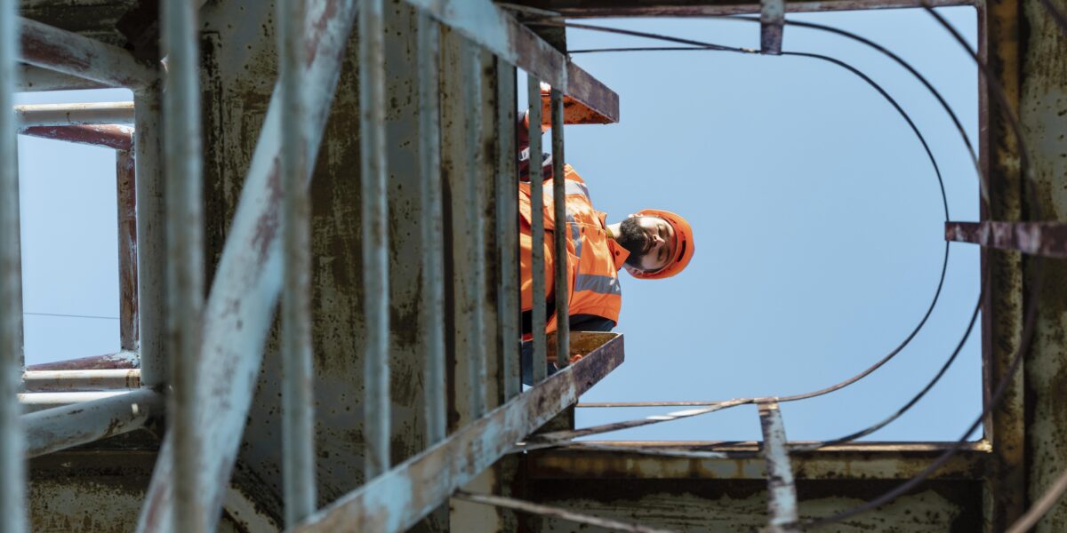 https://sourceable.net/avoiding-common-safety-mistakes-when-working-in-confined-spaces/