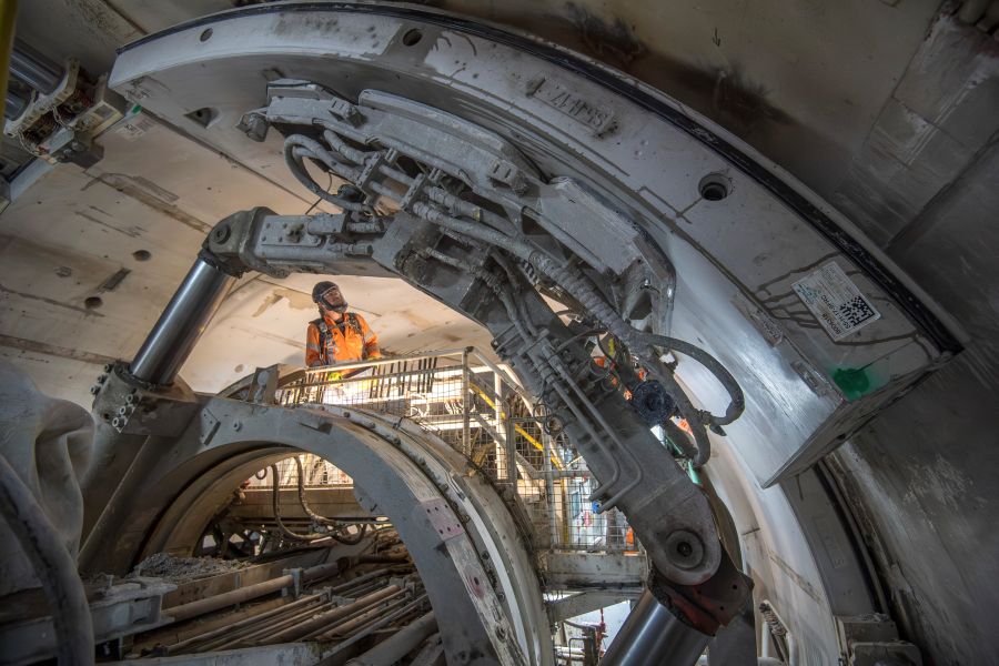 https://sourceable.net/tunnel-boring-machines-pass-harbour-depths-on-huge-sydney-rail-project/