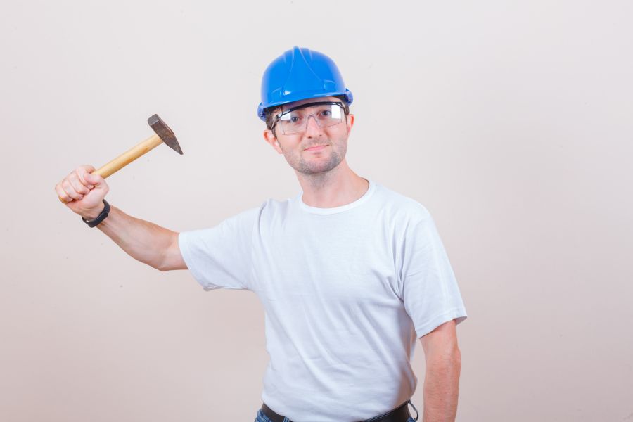 https://sourceable.net/industry-leader-sounds-alarm-on-dodgy-builders/