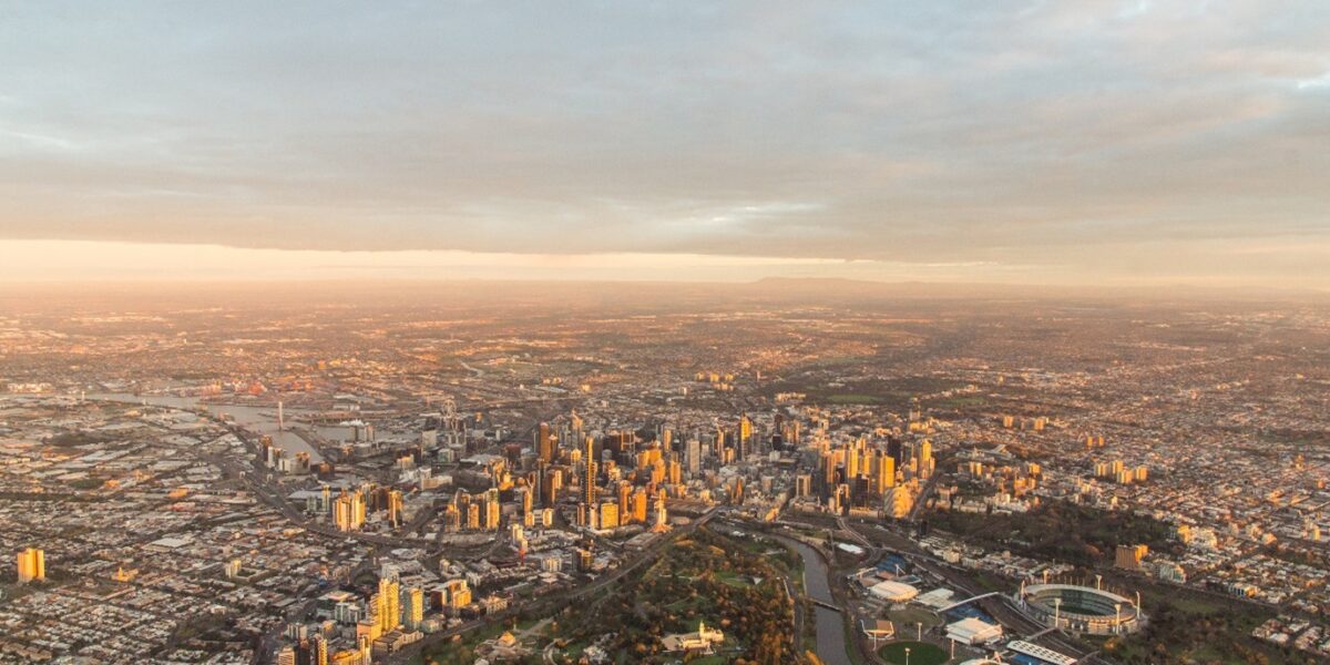 https://sourceable.net/should-governments-shift-jobs-to-the-suburbs/